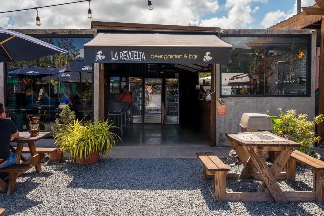 La Revuelta – Caguas - La Revuelta Beer Garden & Cocktail Bar, Puerto Rico